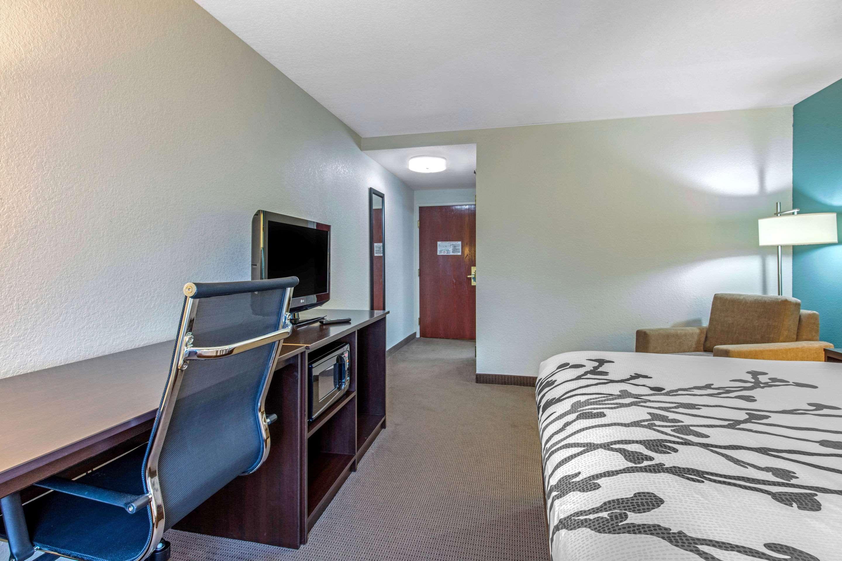 Sleep Inn & Suites Auburn Campus Area I-85 Kültér fotó